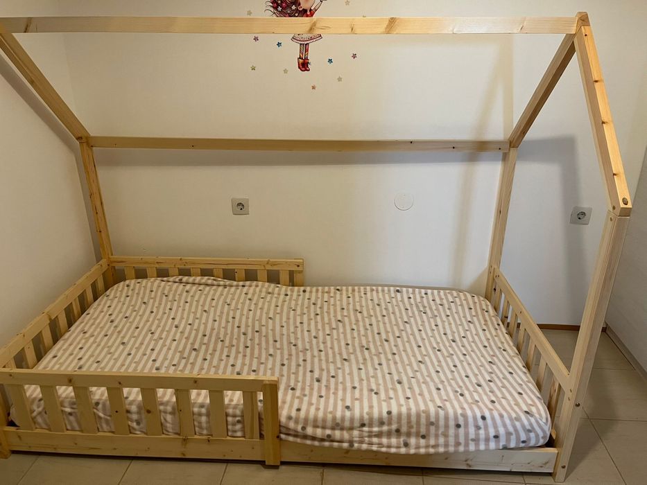 Cama Montessori Natural com colchão