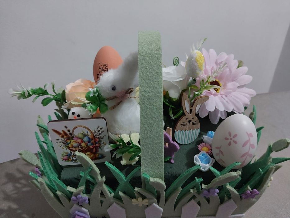 Cesto Da Páscoa florido