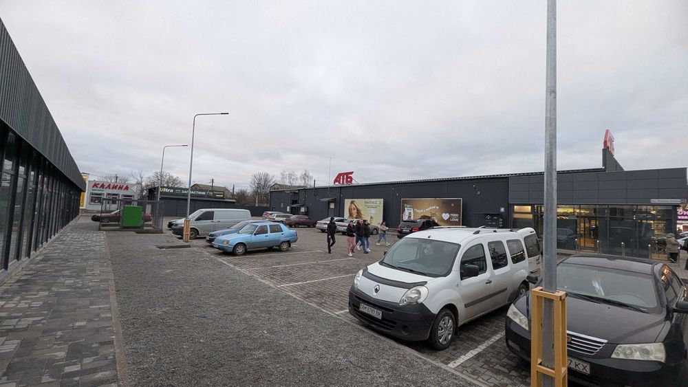 Оренда приміщення черняхів 30кв біля атб