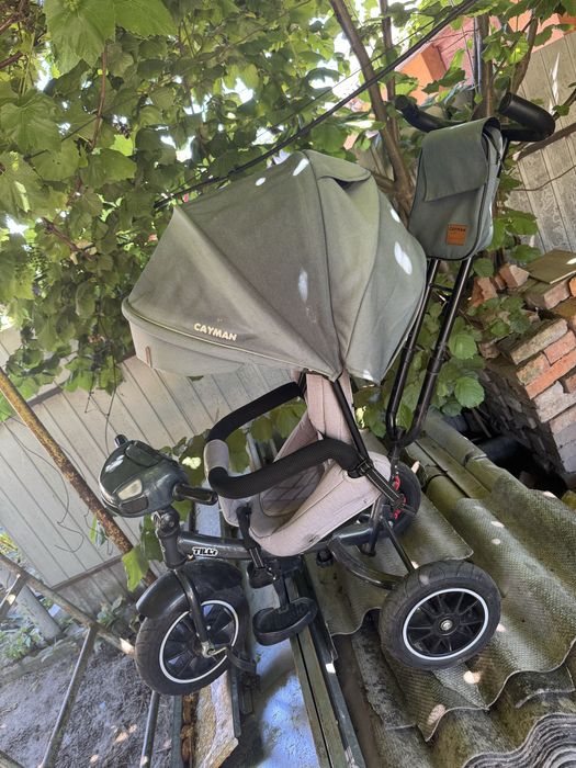 Дитячий велосипед з ручкою