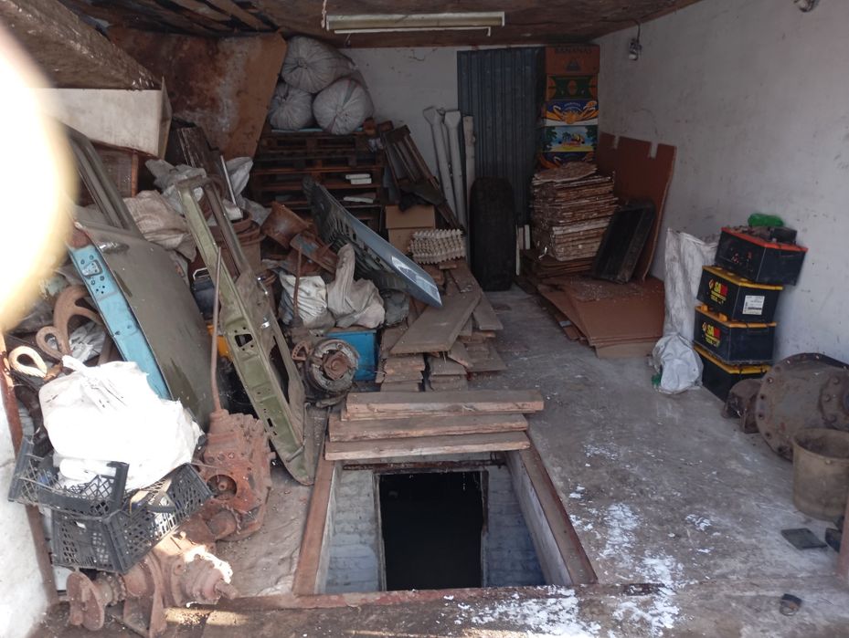 Продається цегляний гараж в кооперативі Прогресовець