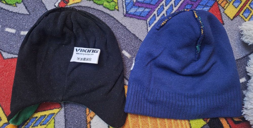 Czapki dla chłopaka 2/4 lata.