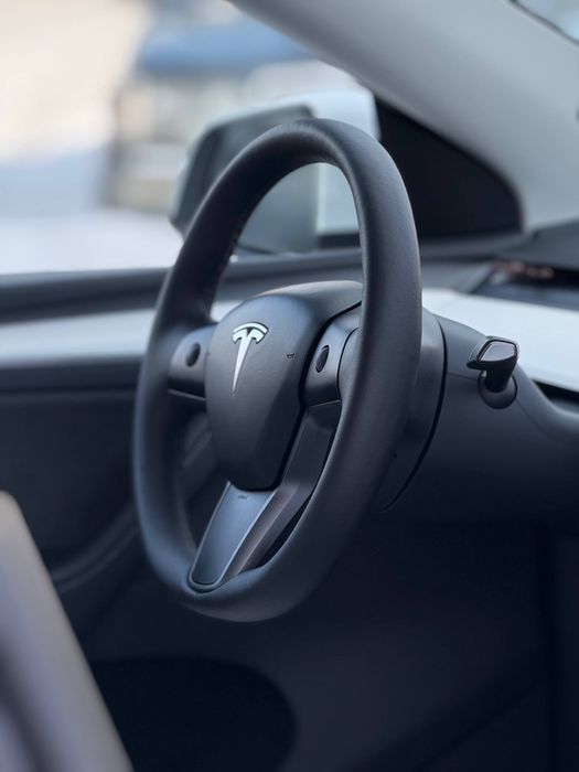 Продам TESLA model Y 2023 82 kwt