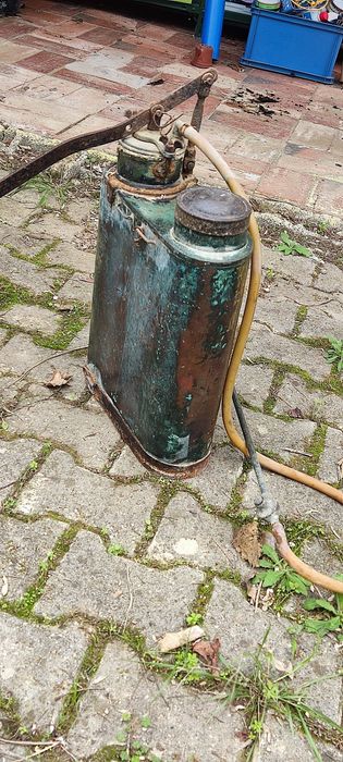 Pulverizador de costas manual, em cobre