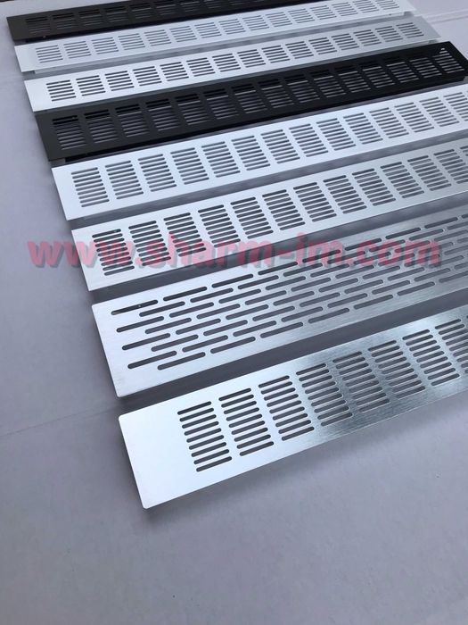 Алюминиевые вентиляционные решетки Разных размеров и цветов