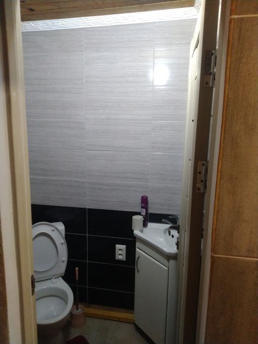 Здається приміщення 40м.кв та 43м.кв.