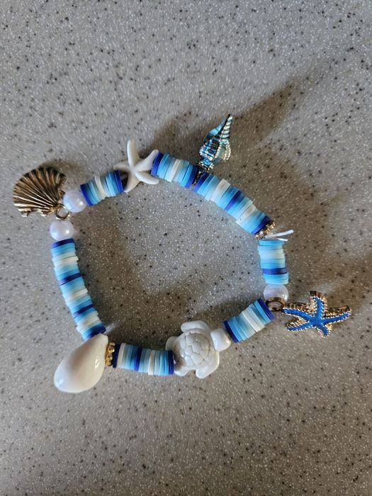 Bransoletki ręcznie robione