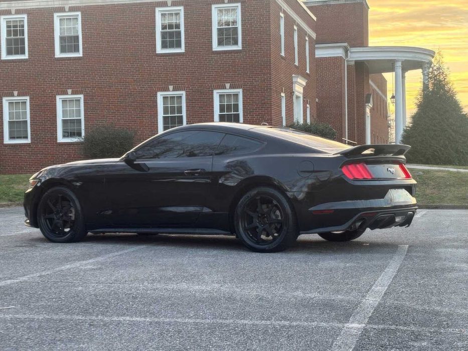 Ford Mustang EcoBoost Premium      2015