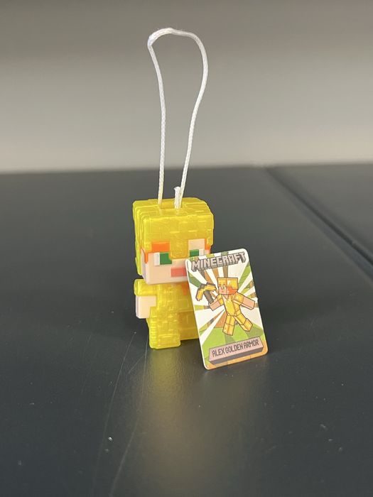 Колекційна фігурка Kinder joy alex golden armor