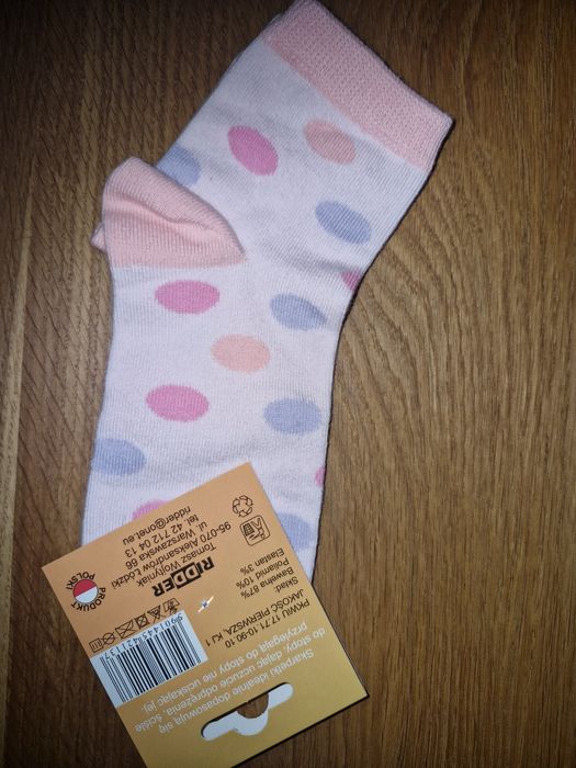 Skarpetki dziewczęce r. 33/35, nowe plus drugie  gratis