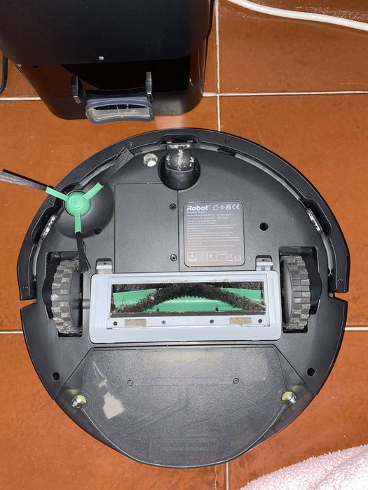 Aspirador robô Roomba 105
