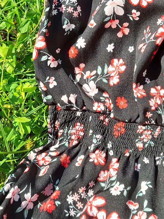 літня легка сукня