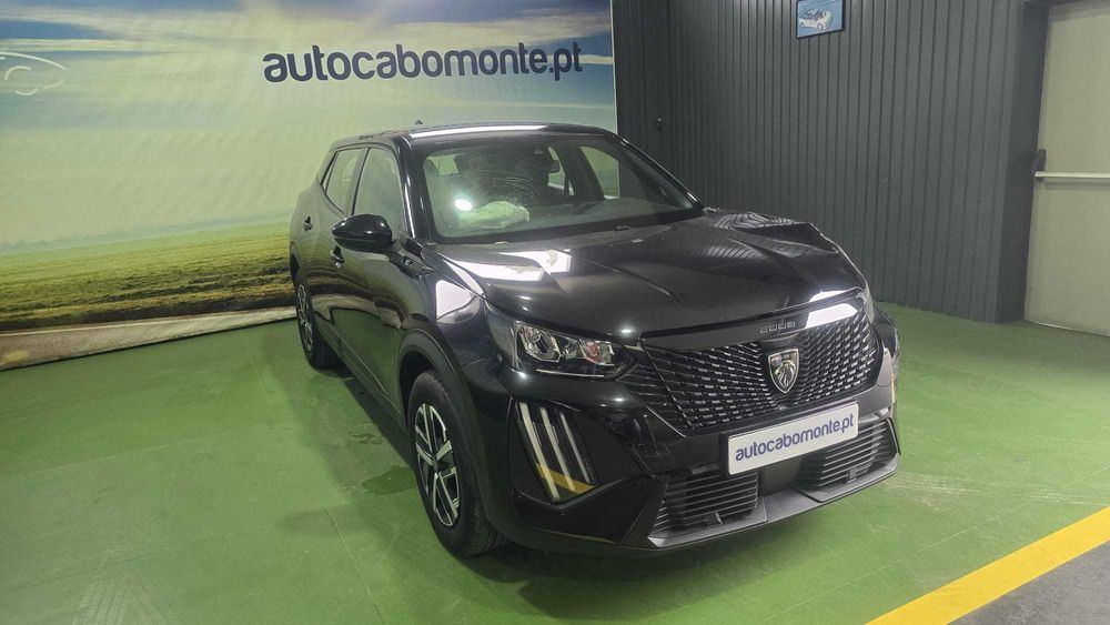 Peugeot e-2008 50 Kwh Active - Salvado