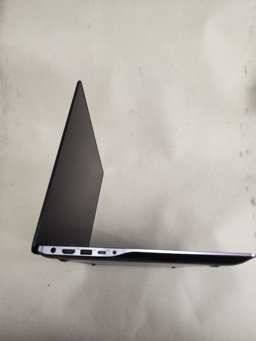 Ноутбук Samsung ATIV Book 9 Pro UHD Core i7/DDR4 16Gb/SSD/Nvidia GTX950M