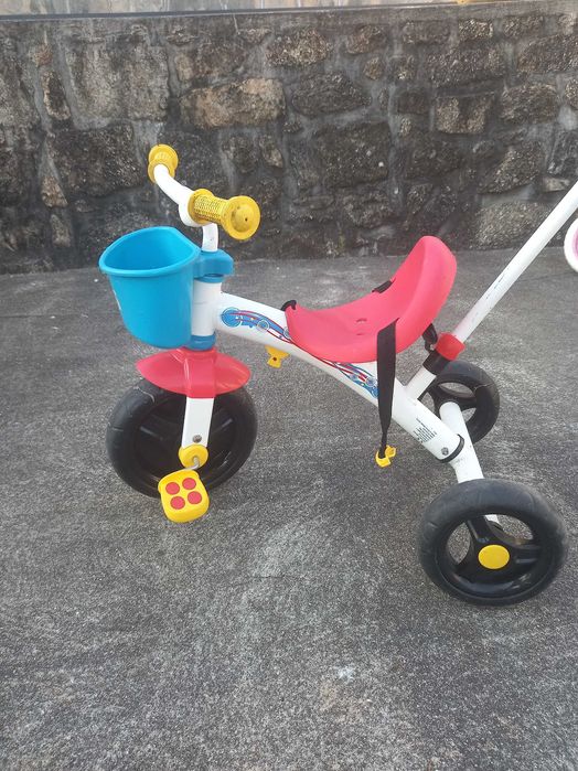 Triciclo bebé com control adulto