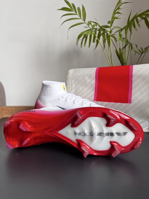 Nike Air Zoom Superfly 10 Elite оригінал бутси 44 нові HJ7321-600