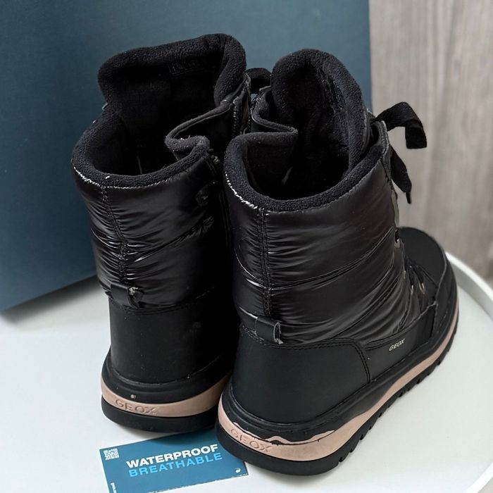 Зимові чоботи Geox на дівчинку розмір 34