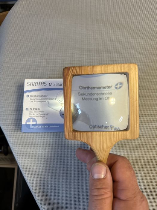 Збільшувальне скло (лупа)