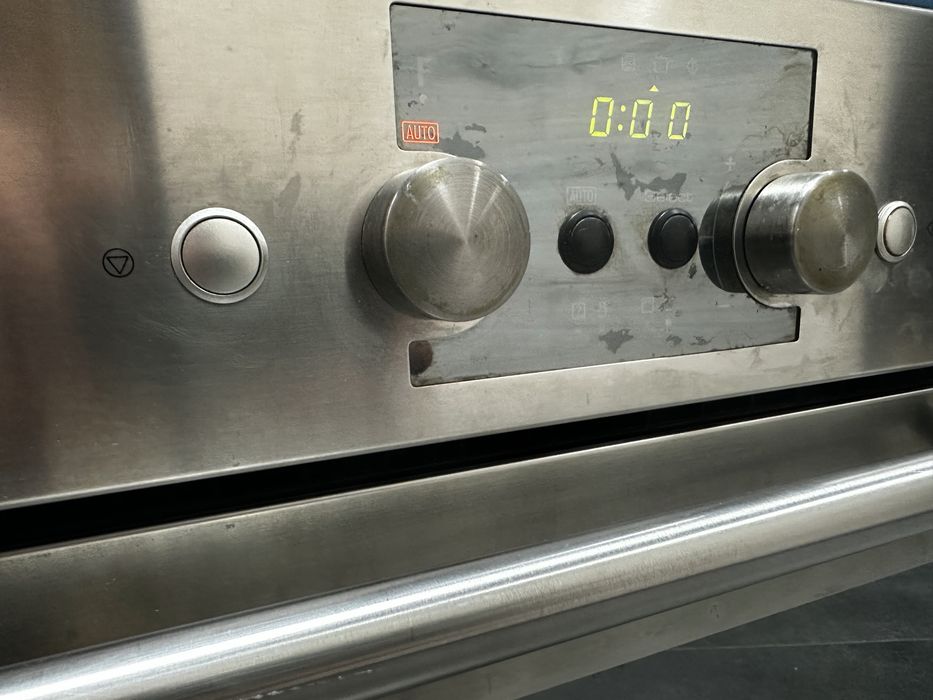 Вбудована мікрохвильовка Whirlpool AMW 535/IX 40л (гриль + конвекція + пар) — ідеальний стан!