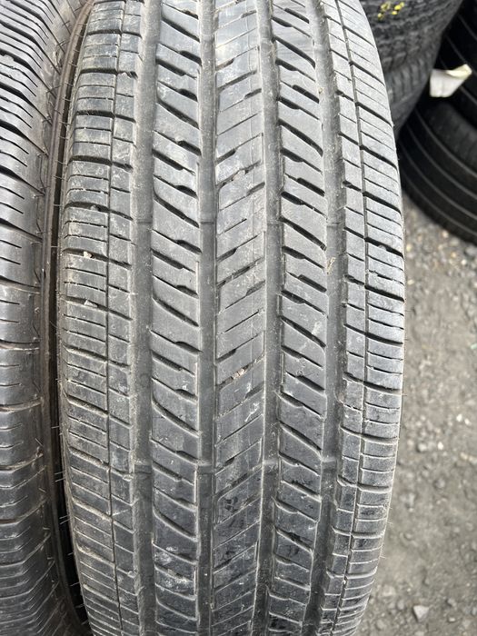 *Opony Bridgestone 255/70/18 para