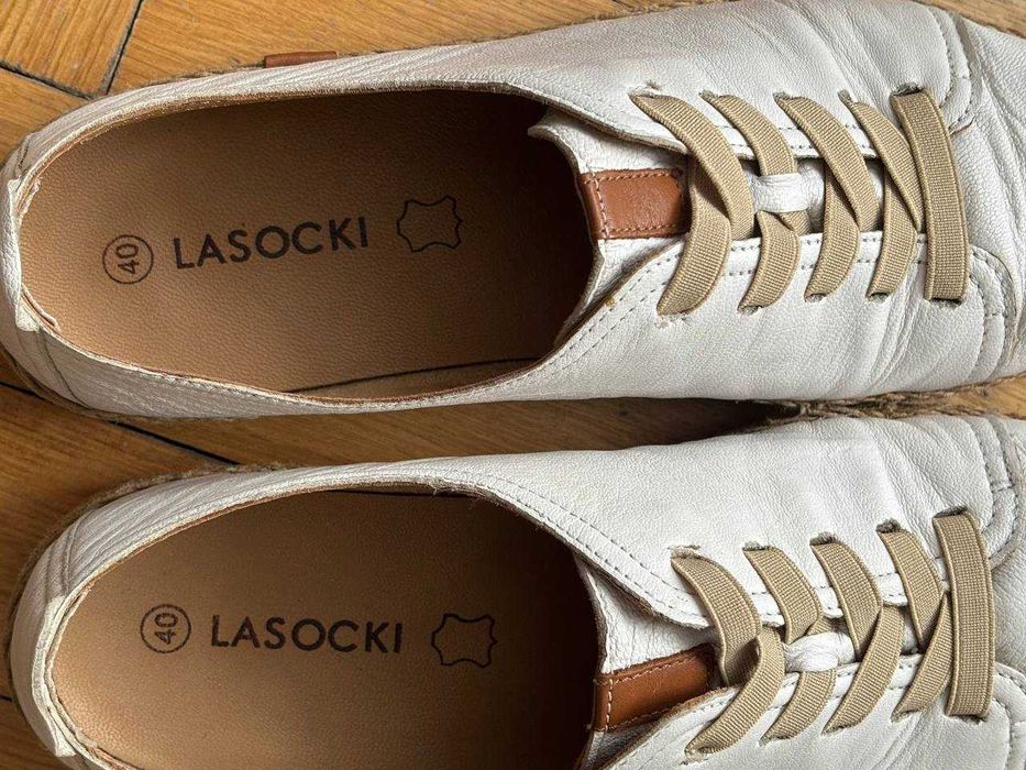 Skórzane półbuty LASOCKI – rozmiar 40