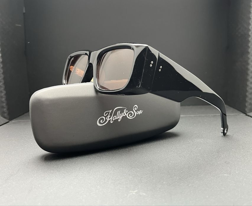 Hally & Son limited The Aris premium