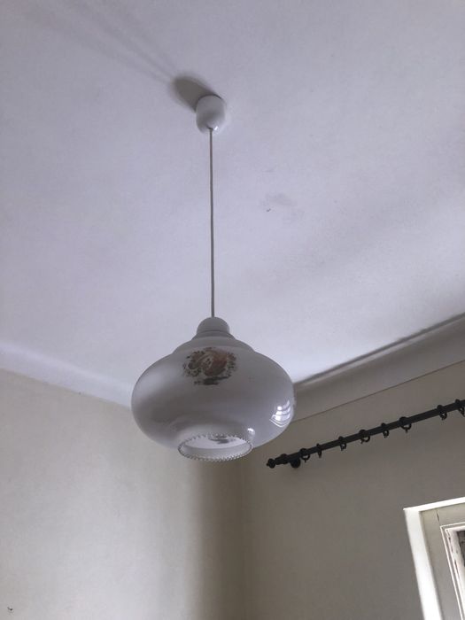 Varios candeeirod em bom estado