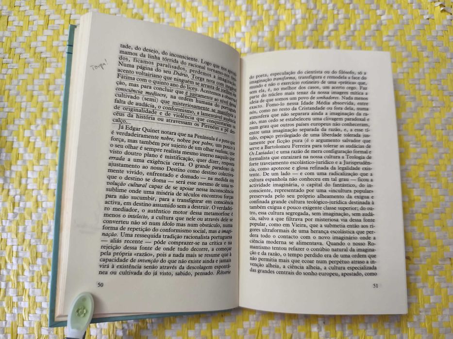 O LABIRINTO DA SAUDADE – 
Eduardo Lourenço