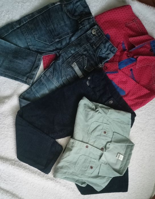 Пакет речей (98-104)кофти, джинси,речі в садок