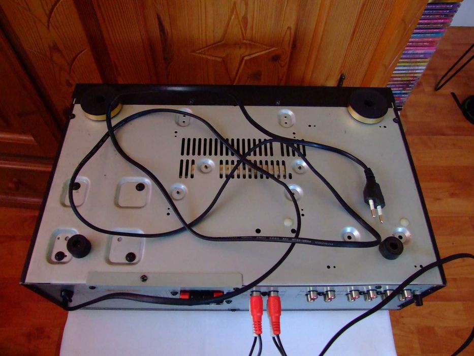 Soundwave A-1100R Sprawny dobry stan.