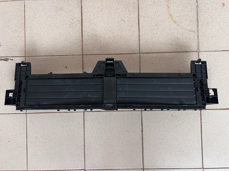 Заслонка воздушная радиатора MB CLA (с118)