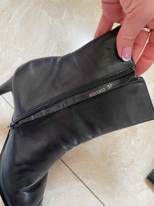 Продам женские кожаные полусапожки, р. 37