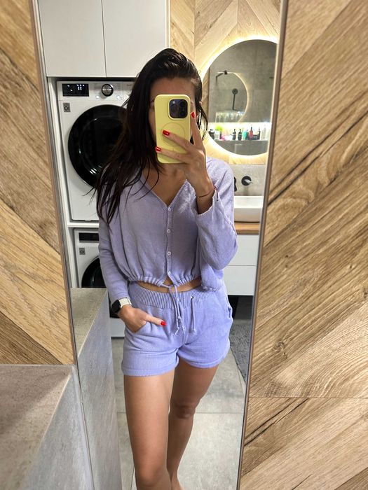 Fioletowy dresowy komplecik krótki komplet S/M