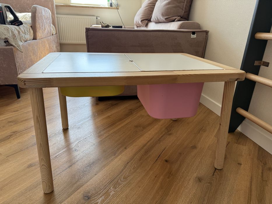 Столик дитячий ikea