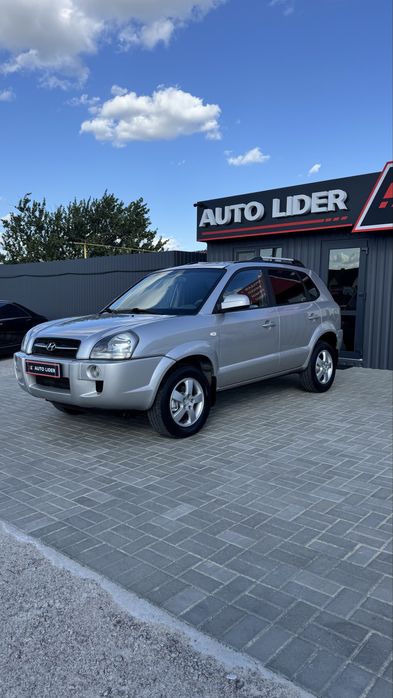 Hyundai Tucson Хюндай Тюксон 2005р 2,0 бенз 5МКПП