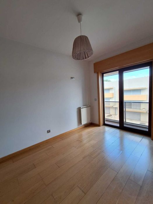 T2 Zona Residencial com acessos rápidos