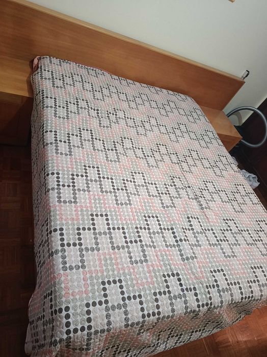 Cama 1.90 x 1.50