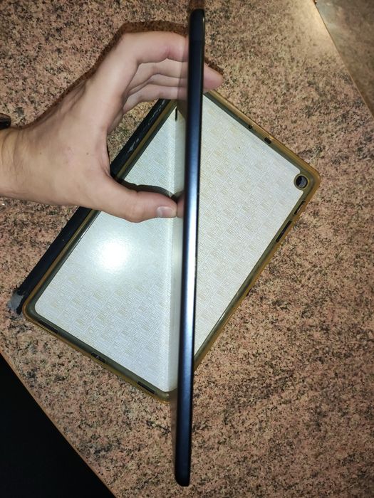 Samsung Galaxy Tab A 10.1 (2019)LTE 2/32GB SM-T515