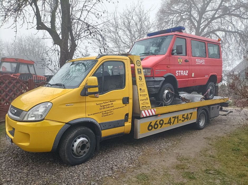 Laweta/ Transport/ Pomoc drogowa/ Assistance/ Wyciągarka/ Holownik