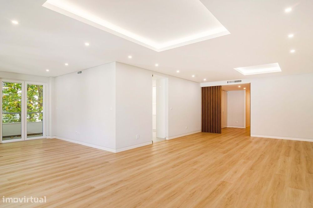 Apartamento T3+1 Venda em Carcavelos e Parede,Cascais