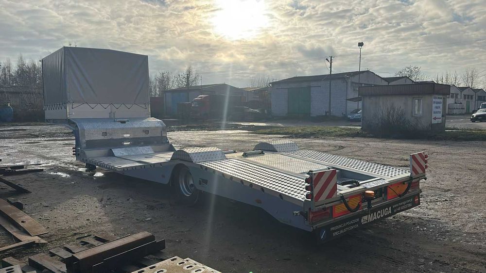 Wynajem lawety , naczepa niskopodwoziowa