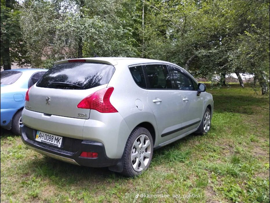 Продам Peugeot 3008 идеал Официальный