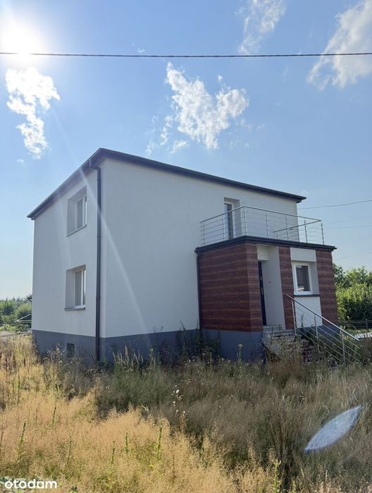 Jaworze-Nałęże, Dom po generalnym remoncie, Prestiżowa lokalizacja