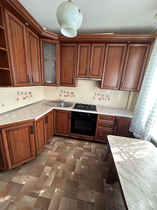 Продам 2 кімнатну Довженка.Сихів. Сихівський район