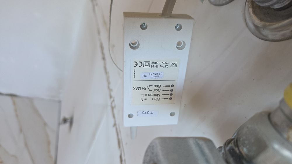 Radiadores mais caldeira Ariston  BS 24 FF