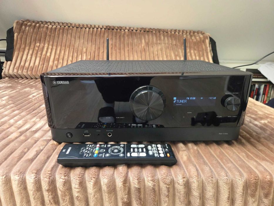 Amplituner Yamaha RX-V4A 5.2 8K / 4K 120Hz / Wi-Fi / Bluetooth / MusicCast