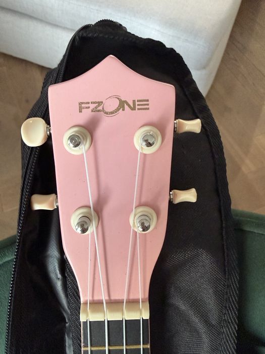 Укулеле Fzone pink