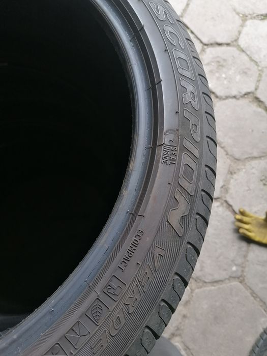 255/40/20 Pirelli
