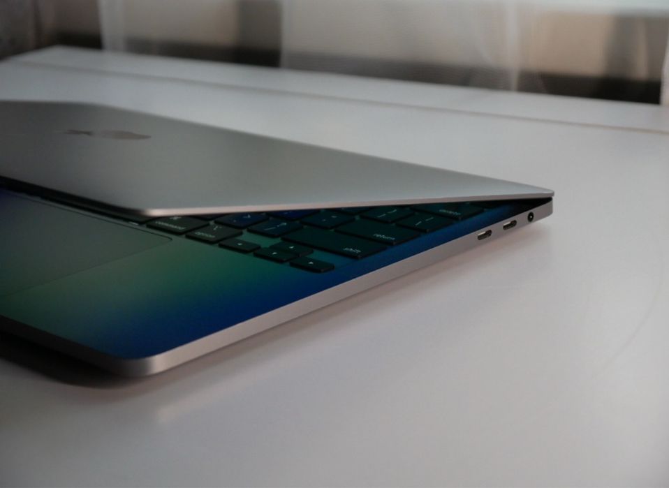 MacBook Pro 2020 | i5/16/512 | 94% Акб!