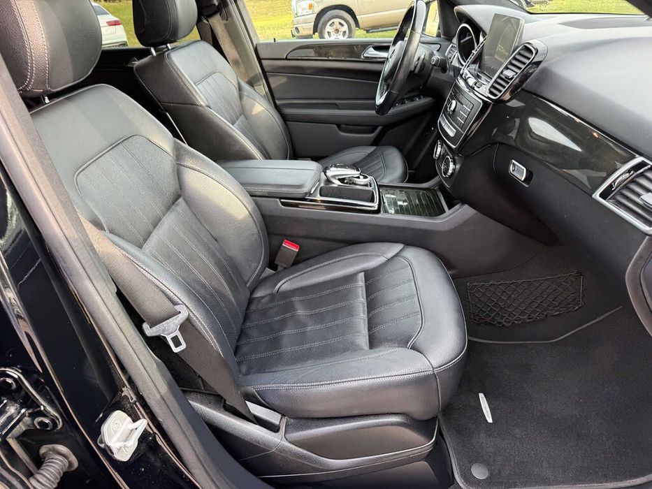 Mercedes-Benz GLE 300d 4MATIC      2016